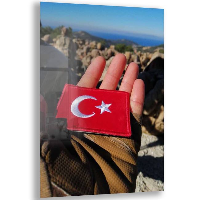 Asker - Polis Cam Tablo - Dikey Motif 02-009 
